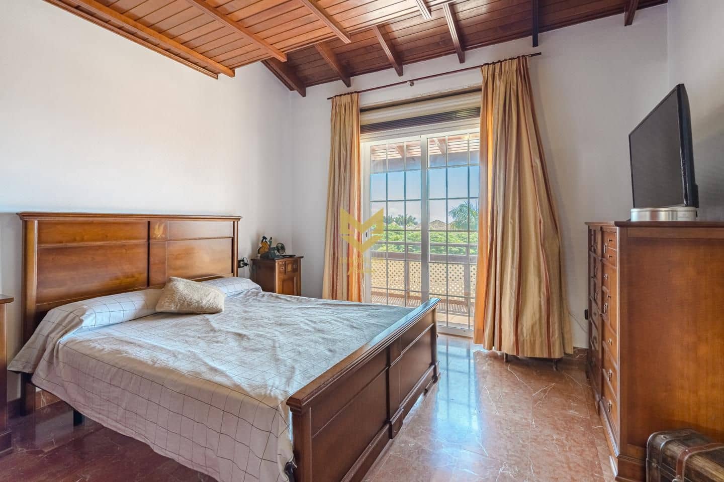 3 soveværelse Villa til salg i Adeje med swimmingpool garage - € 656.000 (Ref: 8581101)