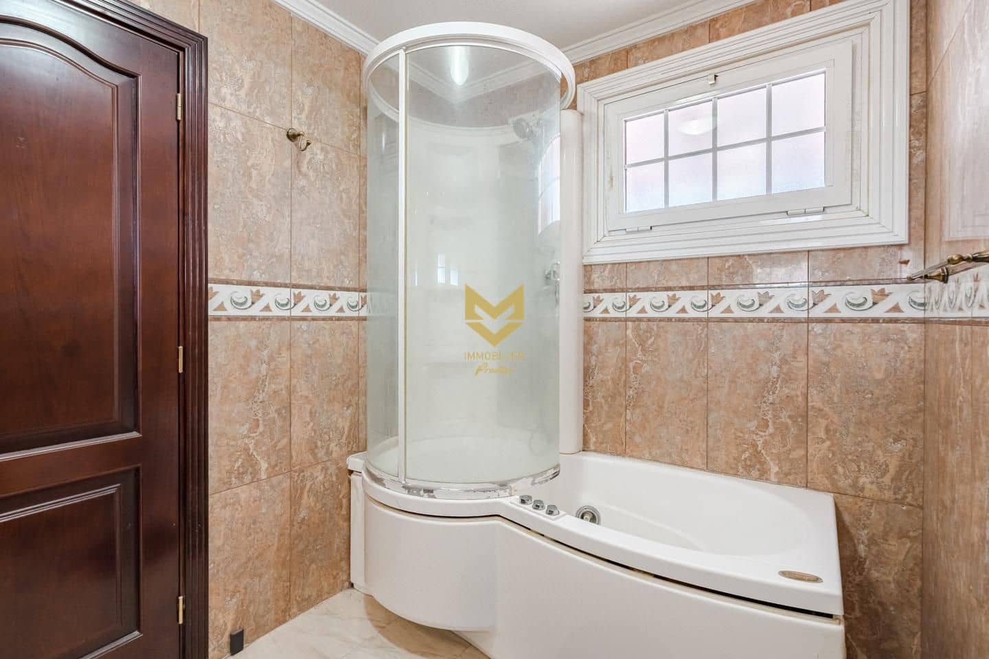 3 soveværelse Villa til salg i Adeje med swimmingpool garage - € 656.000 (Ref: 8581101)