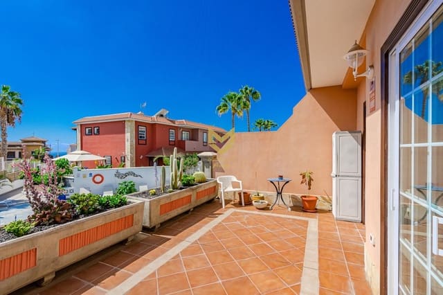 3 soveværelse Villa til salg i Casco Urbano, Adeje med swimmingpool garage - € 656.000 (Ref: 8581101)