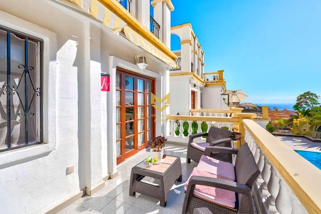 Flat te koop in Costa Adeje - € 279.000 (Ref: 8690738)