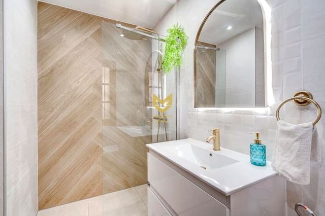 Flat te koop in San Eugenio Alto, Adeje - € 279.000 (Ref: 8690738)