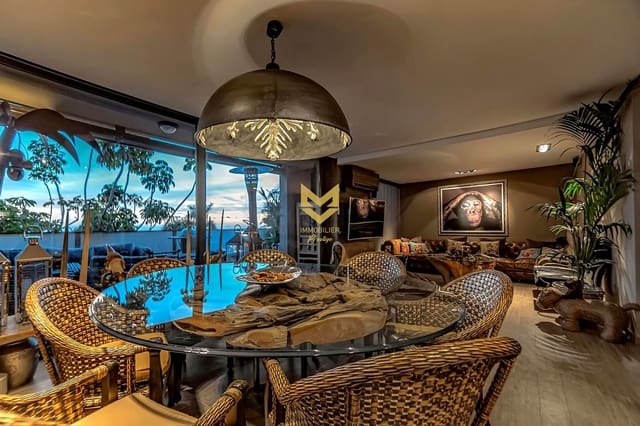 3 soveværelse Villa til salg i Fañabe, Adeje med garage - € 940.000 (Ref: 8791649)