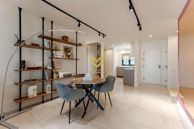 2 chambre Villa/Maison à vendre à Playa Paraiso, Adeje - 640 000 € (Ref: 8846072)