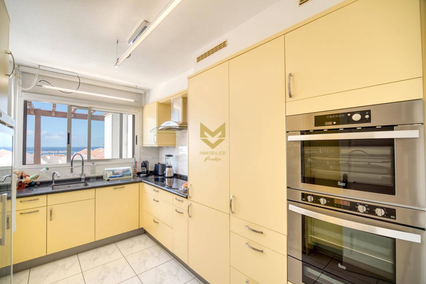 2 sovrum Lägenhet till salu i Playa de las Americas - 1 255 000 € (Ref: 8938050)