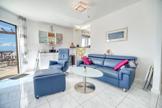 2 soveværelse Lejlighed til salg i Playa de las Americas, Arona - € 1.255.000 (Ref: 8938050)