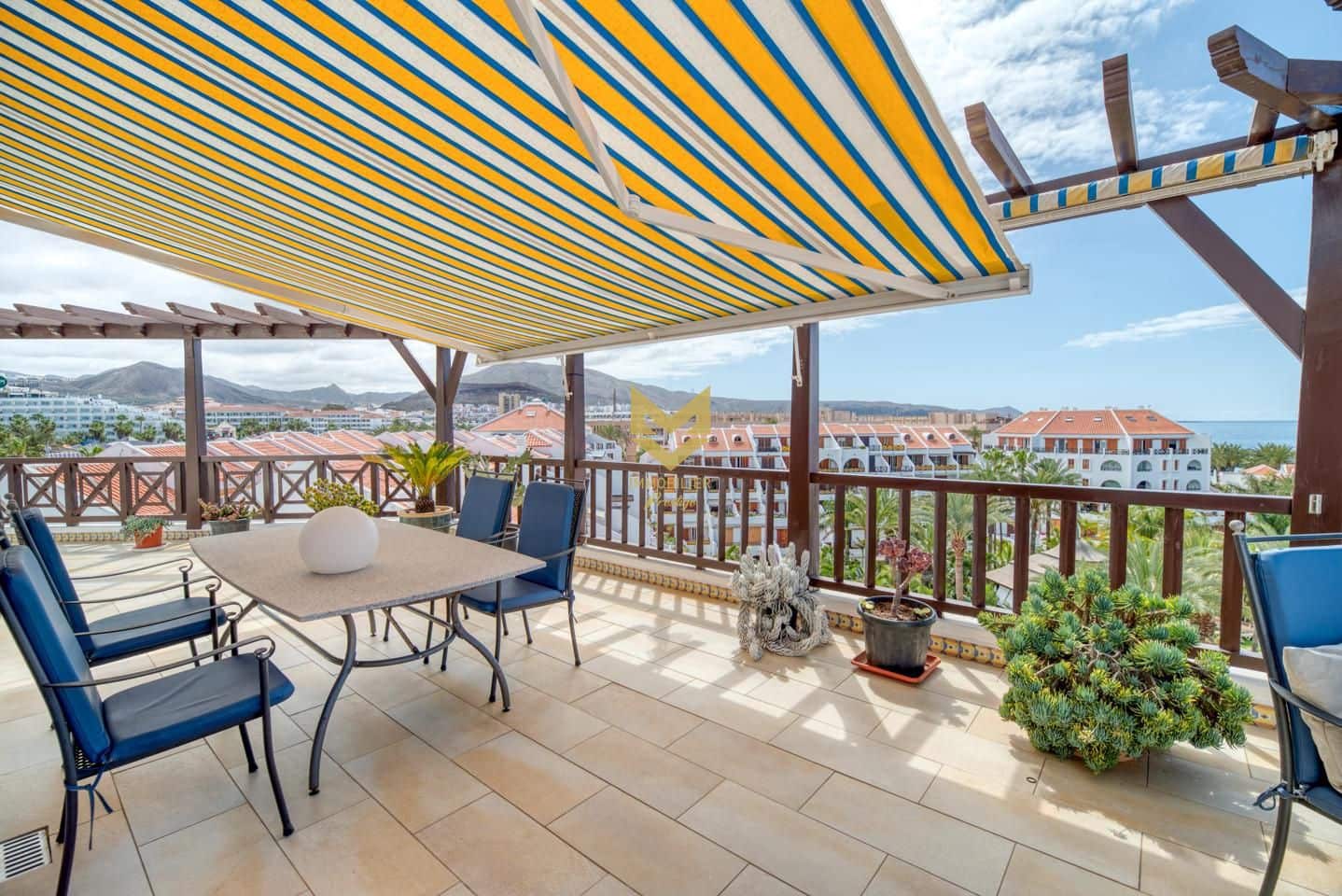 2 sovrum Lägenhet till salu i Playa de las Americas - 1 255 000 € (Ref: 8938050)