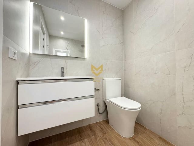 2 slaapkamer Flat te koop in Playa de Fañabé Alto, Adeje - € 449.000 (Ref: 9031144)