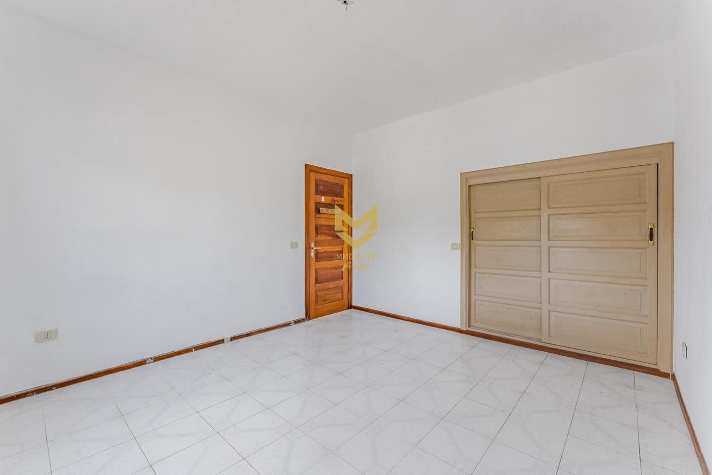 4 soveværelse Villa til salg i Costa del Silencio med swimmingpool - € 430.000 (Ref: 9046430)