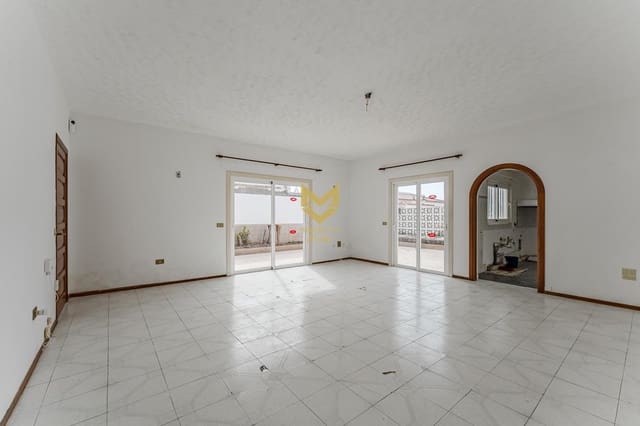 4 chambre Villa/Maison à vendre à Costa del Silencio, Arona avec piscine - 430 000 € (Ref: 9046430)