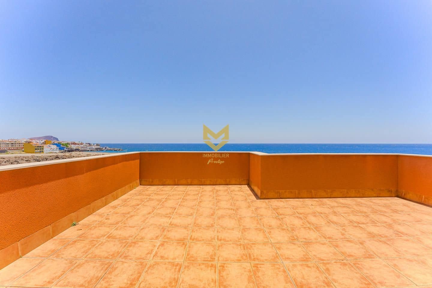 3 soveværelse Villa til salg i Golf del Sur med swimmingpool garage - € 540.000 (Ref: 9075582)