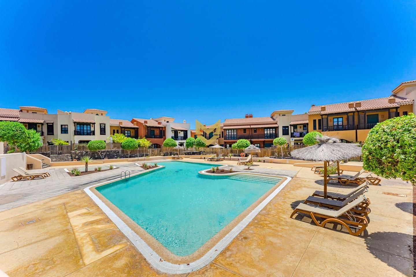 3 soveværelse Villa til salg i Golf del Sur med swimmingpool garage - € 540.000 (Ref: 9075582)