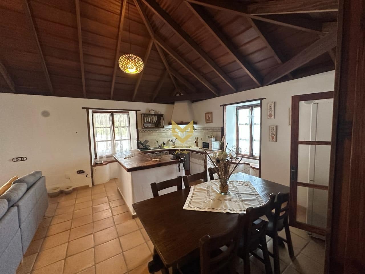 2 soveværelse Finca/Landehus til salg i El Tanque med swimmingpool - € 450.000 (Ref: 9133198)