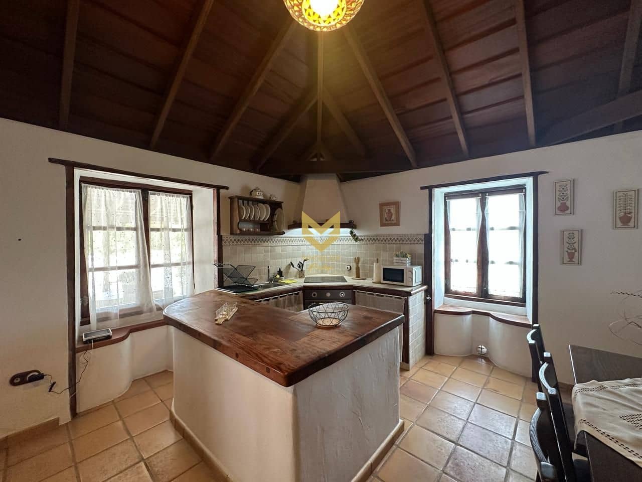 2 soveværelse Finca/Landehus til salg i El Tanque med swimmingpool - € 450.000 (Ref: 9133198)