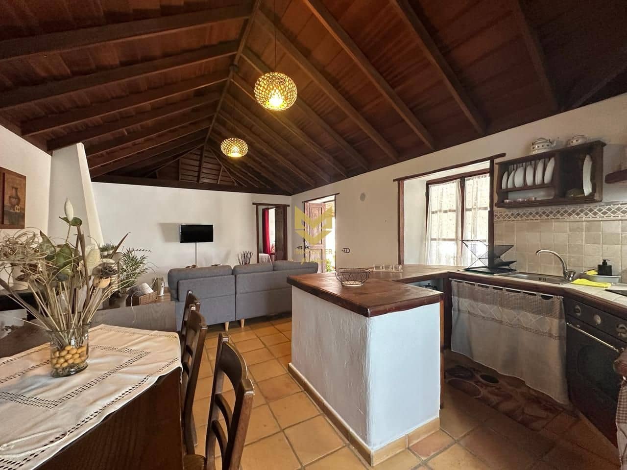 2 soveværelse Finca/Landehus til salg i El Tanque med swimmingpool - € 450.000 (Ref: 9133198)