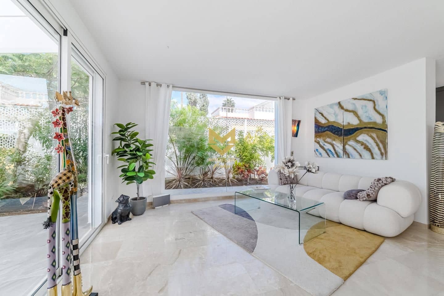 4 soveværelse Villa til salg i Adeje - € 1.880.000 (Ref: 9246184)