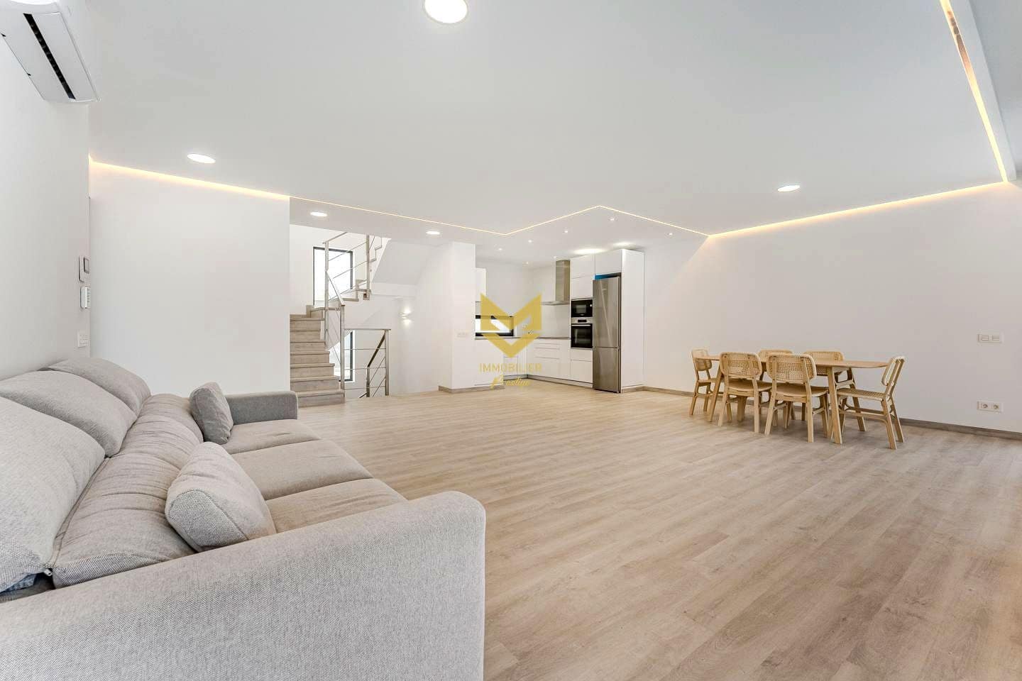 4 soverom Villa til salgs i Costa Adeje med svømmebasseng garasje - € 1 850 000 (Ref: 9254341)