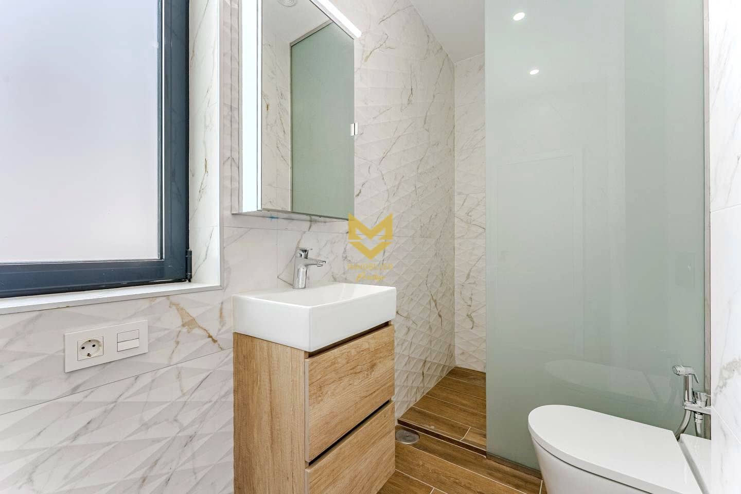 4 soverom Villa til salgs i Costa Adeje med svømmebasseng garasje - € 1 850 000 (Ref: 9254341)