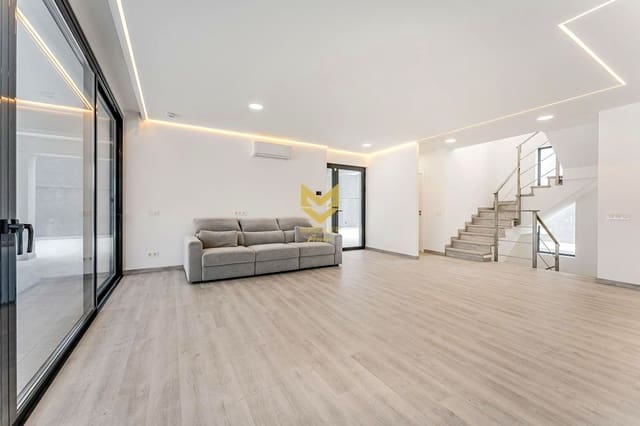 4 Zimmer Villa zu verkaufen in Playa de Fañabé Alto, Adeje mit Pool Garage - 1.850.000 € (Ref: 9254341)