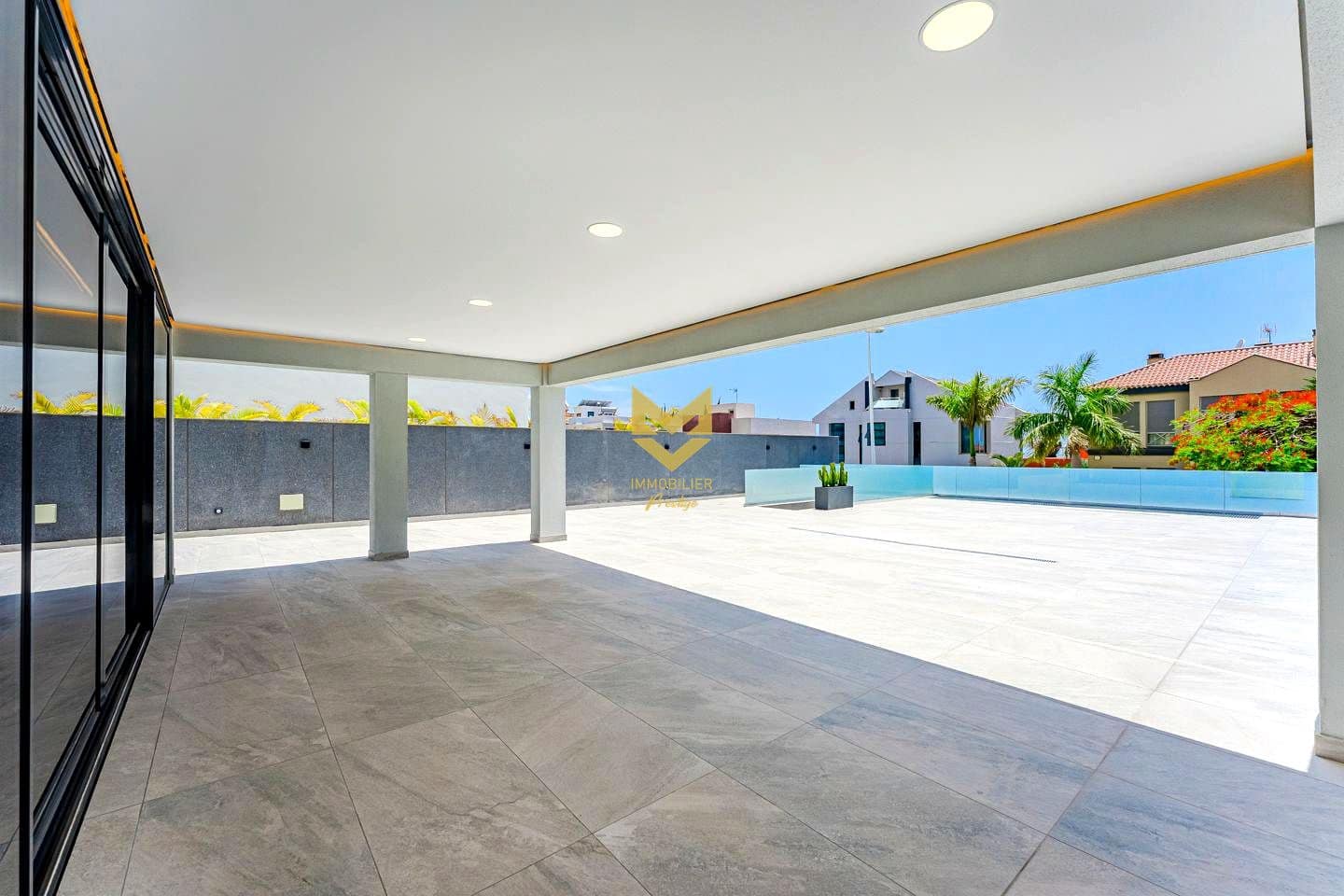 4 soverom Villa til salgs i Costa Adeje med svømmebasseng garasje - € 1 850 000 (Ref: 9254341)