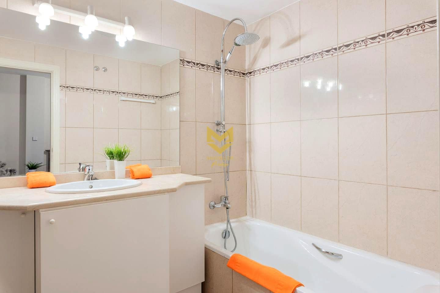 3 sypialnia Willa na sprzedaż w Costa Adeje - 945 000 € (Ref: 9311991)