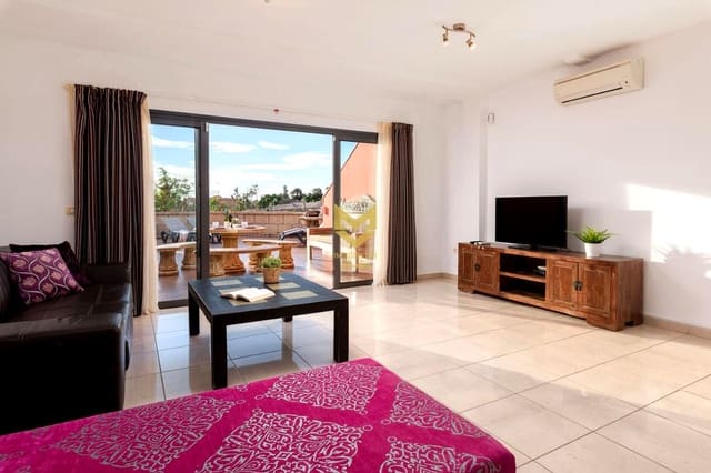 3 sypialnia Willa na sprzedaż w Playa del Duque, Adeje - 945 000 € (Ref: 9311991)