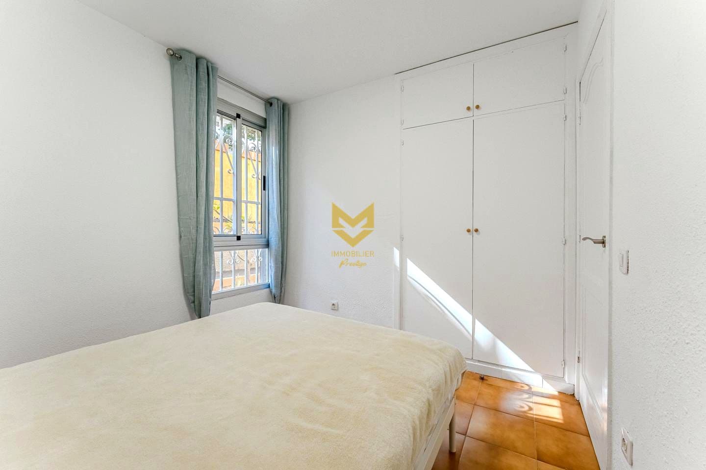 3 sovrum Lägenhet till salu i Los Cristianos med pool - 469 000 € (Ref: 9325386)