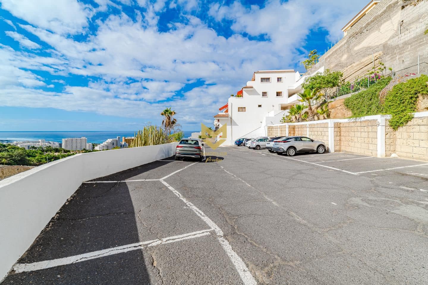 2 bedroom Flat for sale in Costa Adeje - € 360,000 (Ref: 9410022)