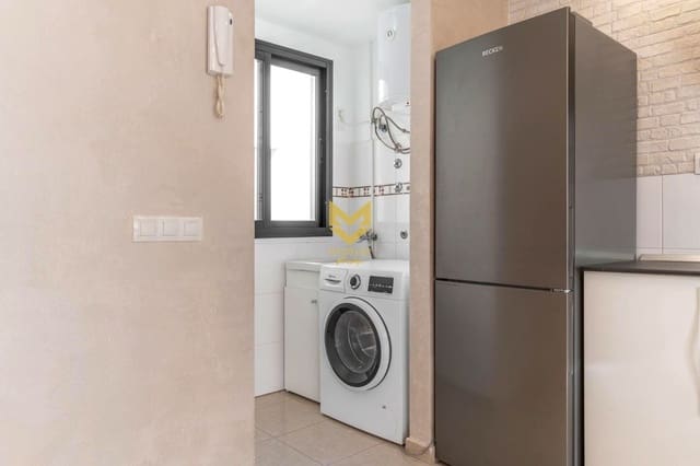 2 chambre Appartement à vendre à Casco Urbano, Adeje avec garage - 294 000 € (Ref: 9432828)