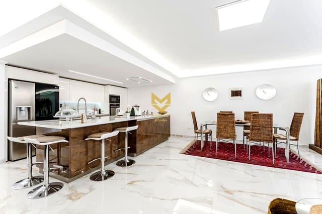 3 bedroom Flat for sale in Guargacho - € 395,000 (Ref: 9471024)