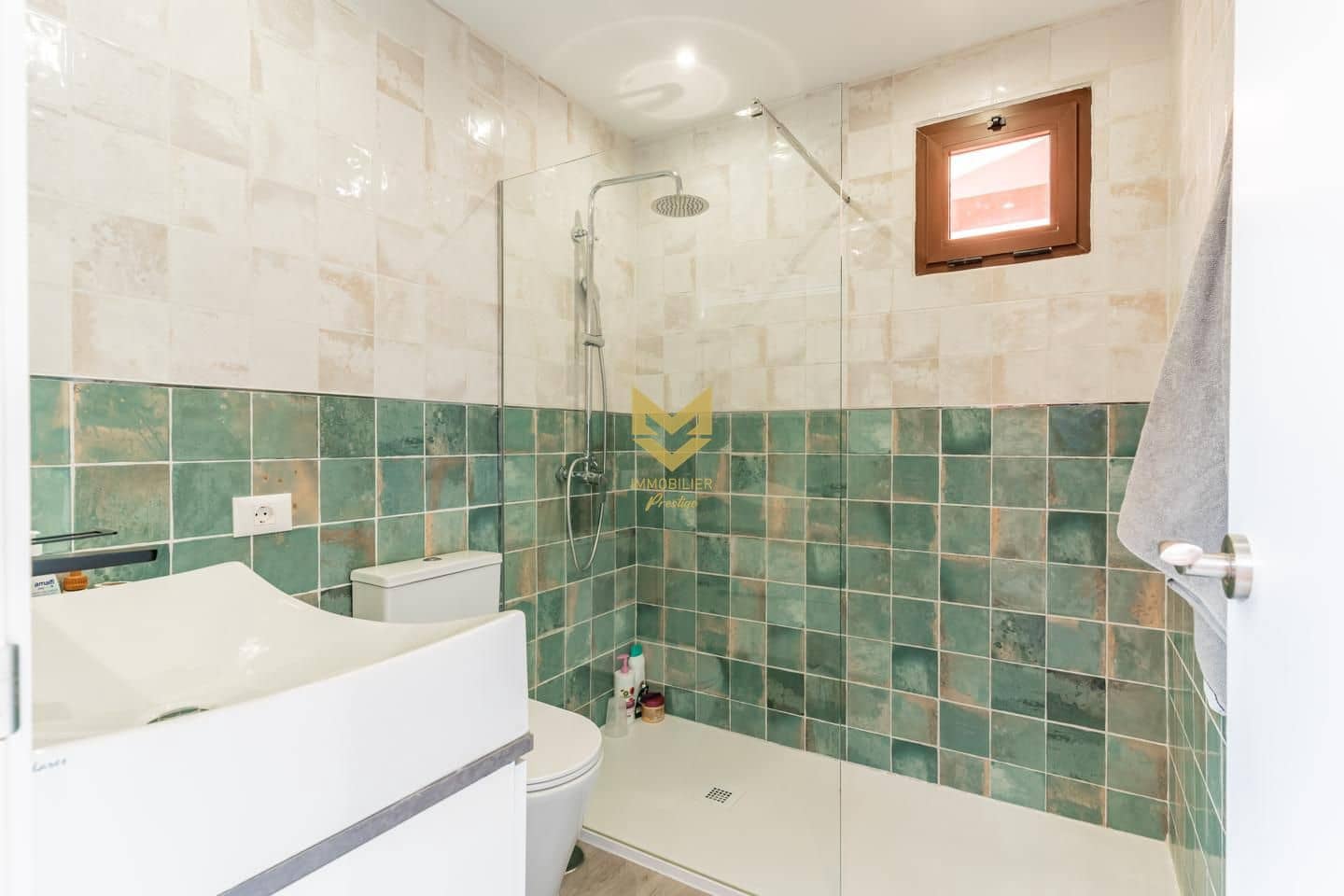 2 soverom Leilighet til salgs i Arona med garasje - € 269 000 (Ref: 9473575)