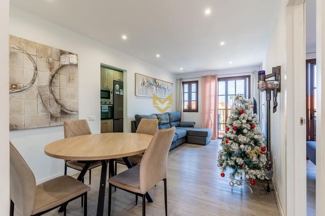 2 bedroom Flat for sale in Costa del Silencio, Arona with garage - € 269,000 (Ref: 9473575)