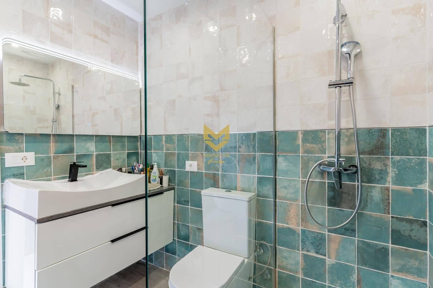 2 soverom Leilighet til salgs i Arona med garasje - € 269 000 (Ref: 9473575)