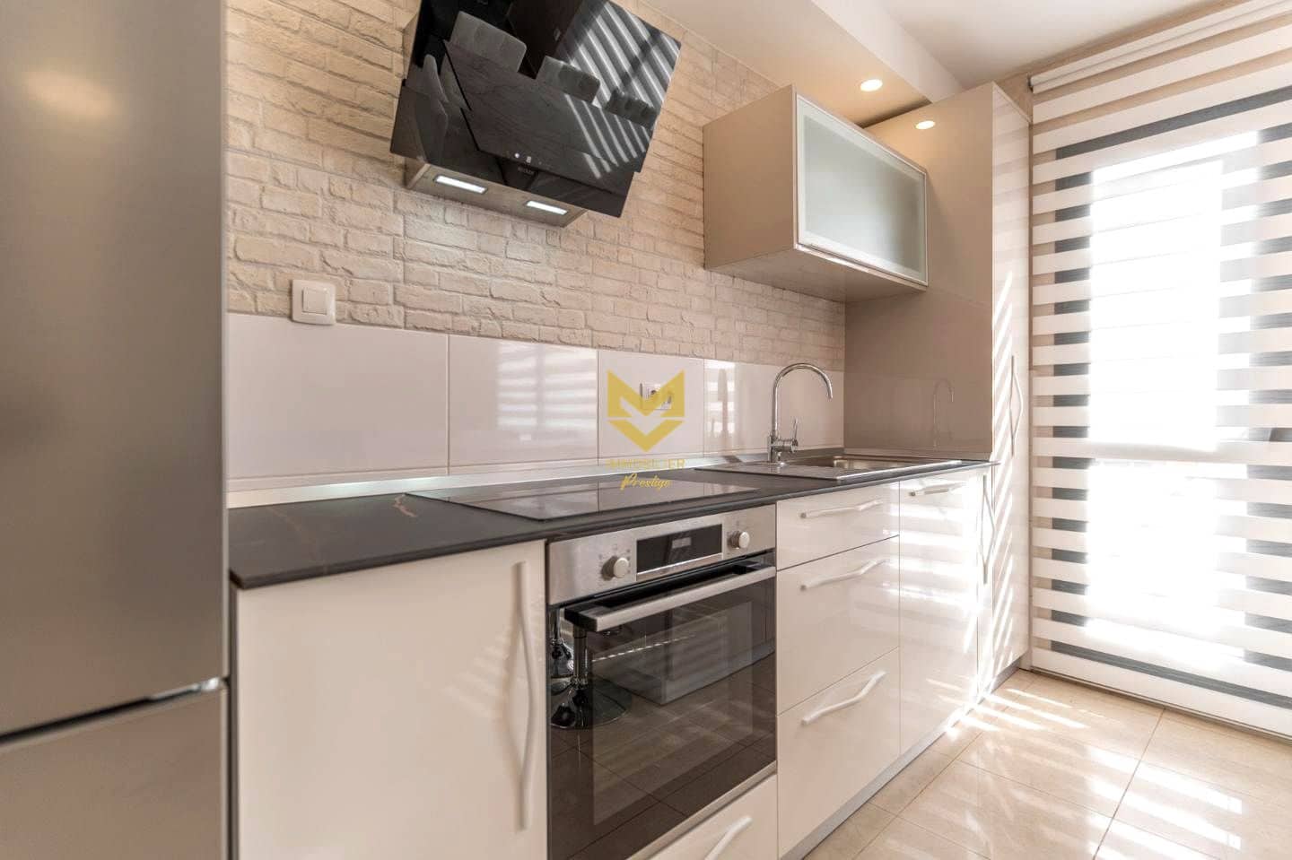 2 bedroom Flat for sale in Adeje with garage - € 277,500 (Ref: 9475045)