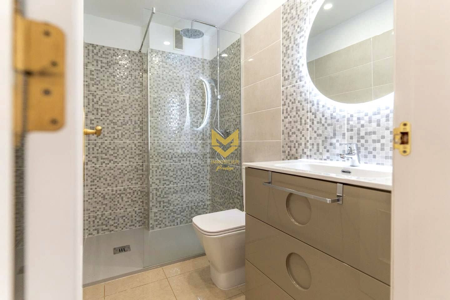 2 bedroom Flat for sale in Adeje with garage - € 277,500 (Ref: 9475045)