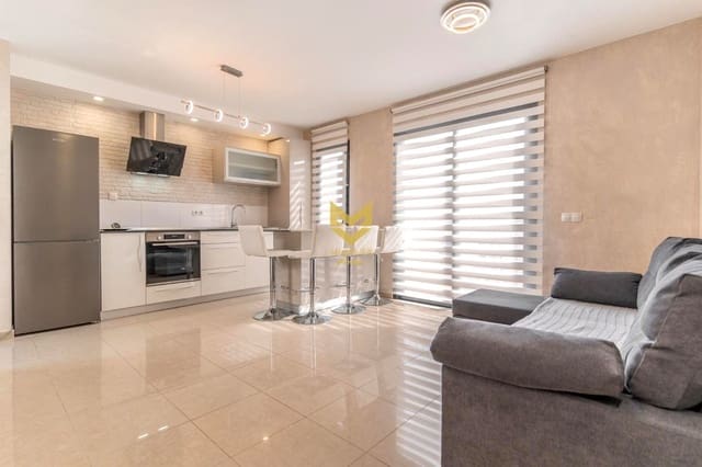 2 bedroom Flat for sale in Casco Urbano, Adeje with garage - € 277,500 (Ref: 9475045)