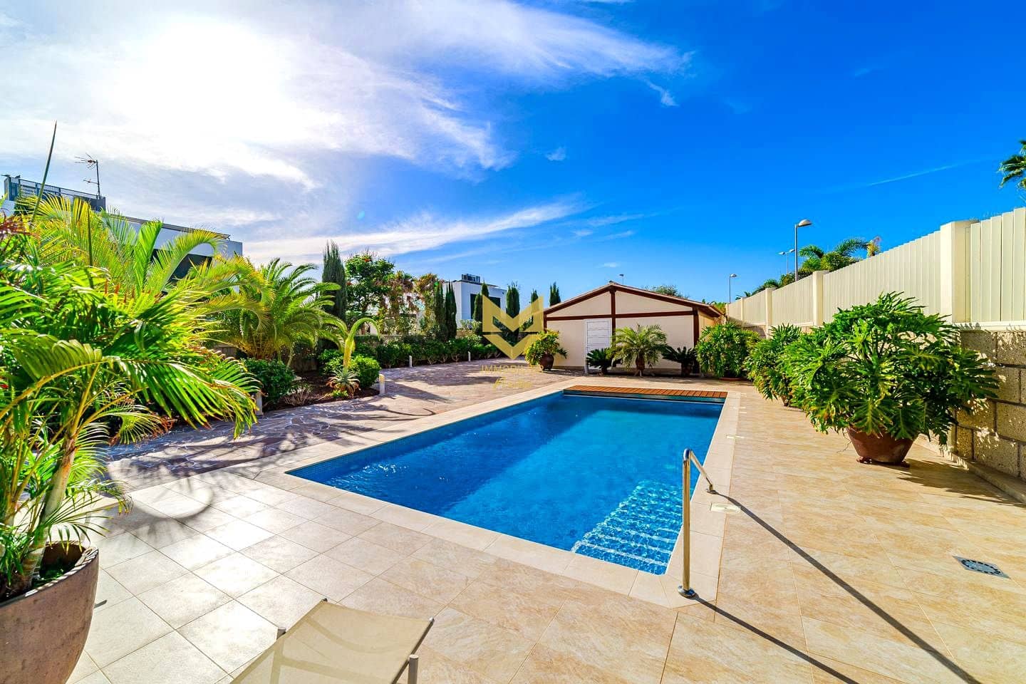 4 Zimmer Villa zu verkaufen in Adeje mit Pool Garage - 3.900.000 € (Ref: 9475885)