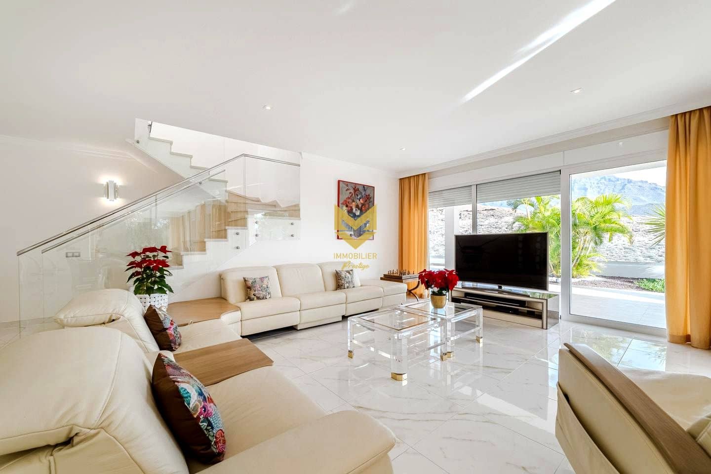 4 Zimmer Villa zu verkaufen in Adeje mit Pool Garage - 3.900.000 € (Ref: 9475885)