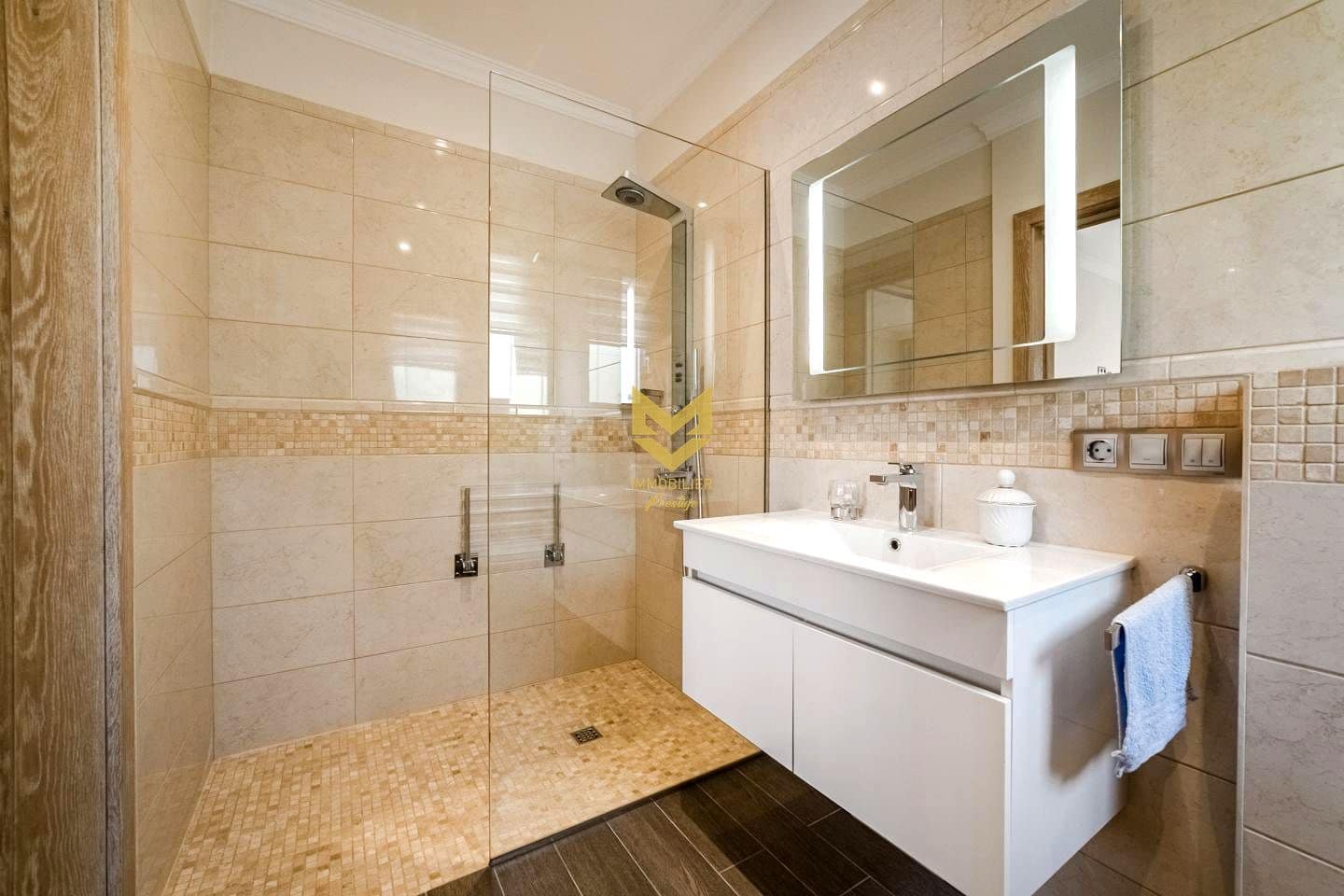 4 Zimmer Villa zu verkaufen in Adeje mit Pool Garage - 3.900.000 € (Ref: 9475885)