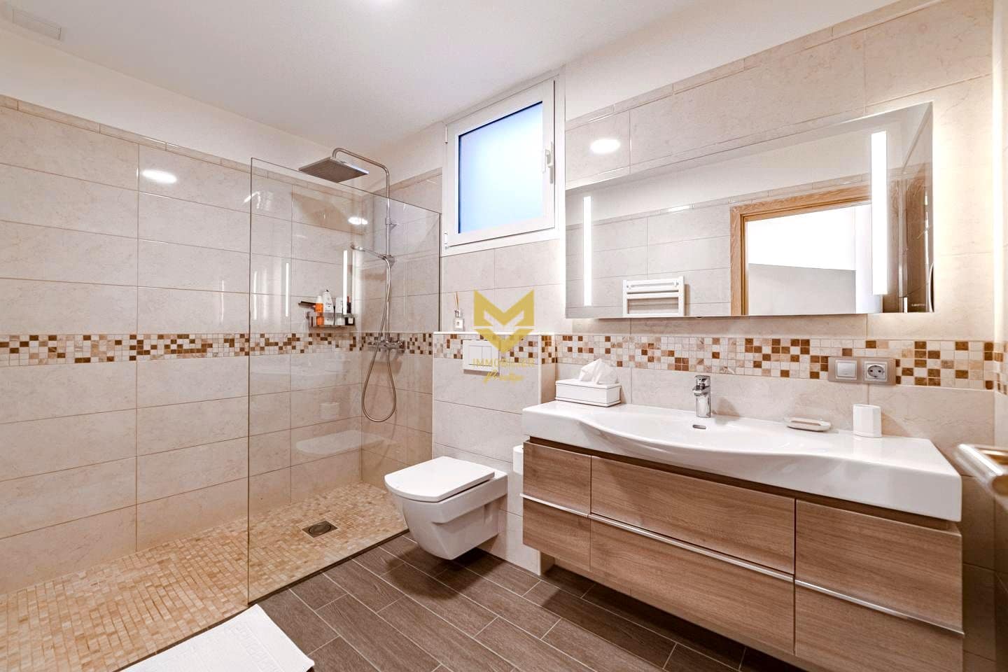 4 Zimmer Villa zu verkaufen in Adeje mit Pool Garage - 3.900.000 € (Ref: 9475885)