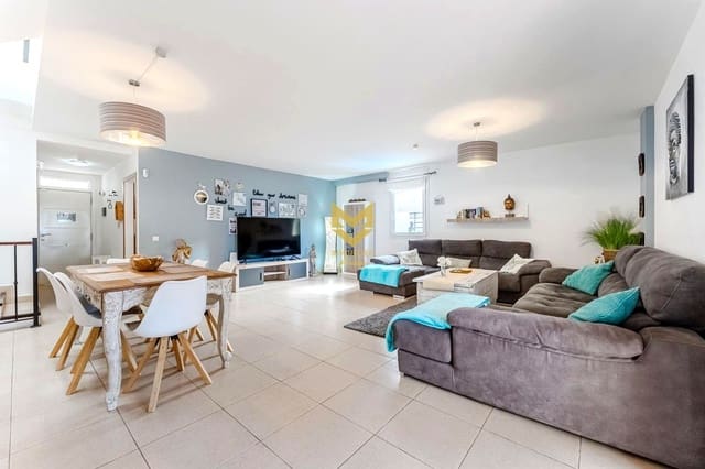 3 quarto Moradia para venda em Roque del Conde, Adeje com piscina garagem - 625 000 € (Ref: 9475929)