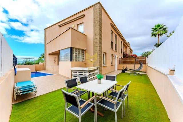 3 quarto Moradia para venda em Roque del Conde, Adeje com piscina garagem - 625 000 € (Ref: 9475929)