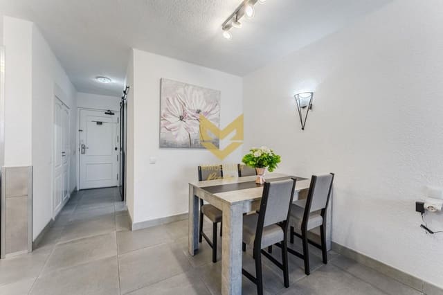 1 makuuhuone Asunto myytävänä paikassa Torviscas Bajo, Adeje mukana uima-altaan 
autotalli - 325 000 € (Ref: 9485044)