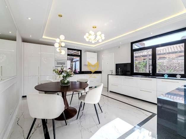 4 camera da letto Villa in vendita in San Eugenio Alto, Adeje con piscina garage - 2.600.000 € (Rif: 9487955)