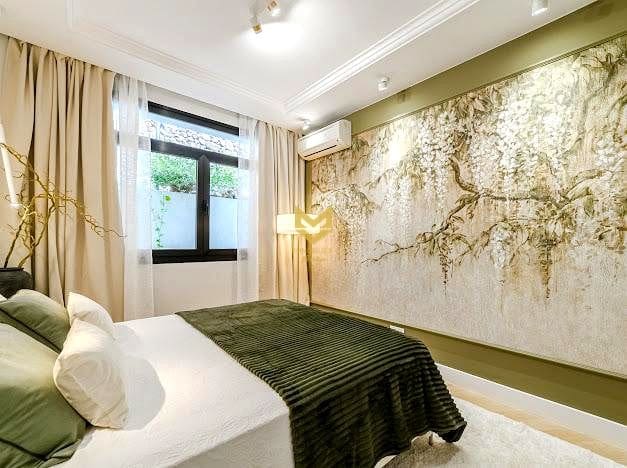 4 bedroom Villa for sale in Costa Adeje with pool garage - € 2,600,000 (Ref: 9487955)