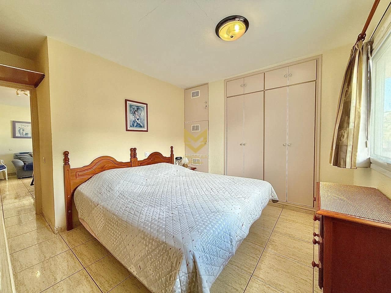 1 bedroom Flat for sale in Arona with garage - € 250,000 (Ref: 9495464)