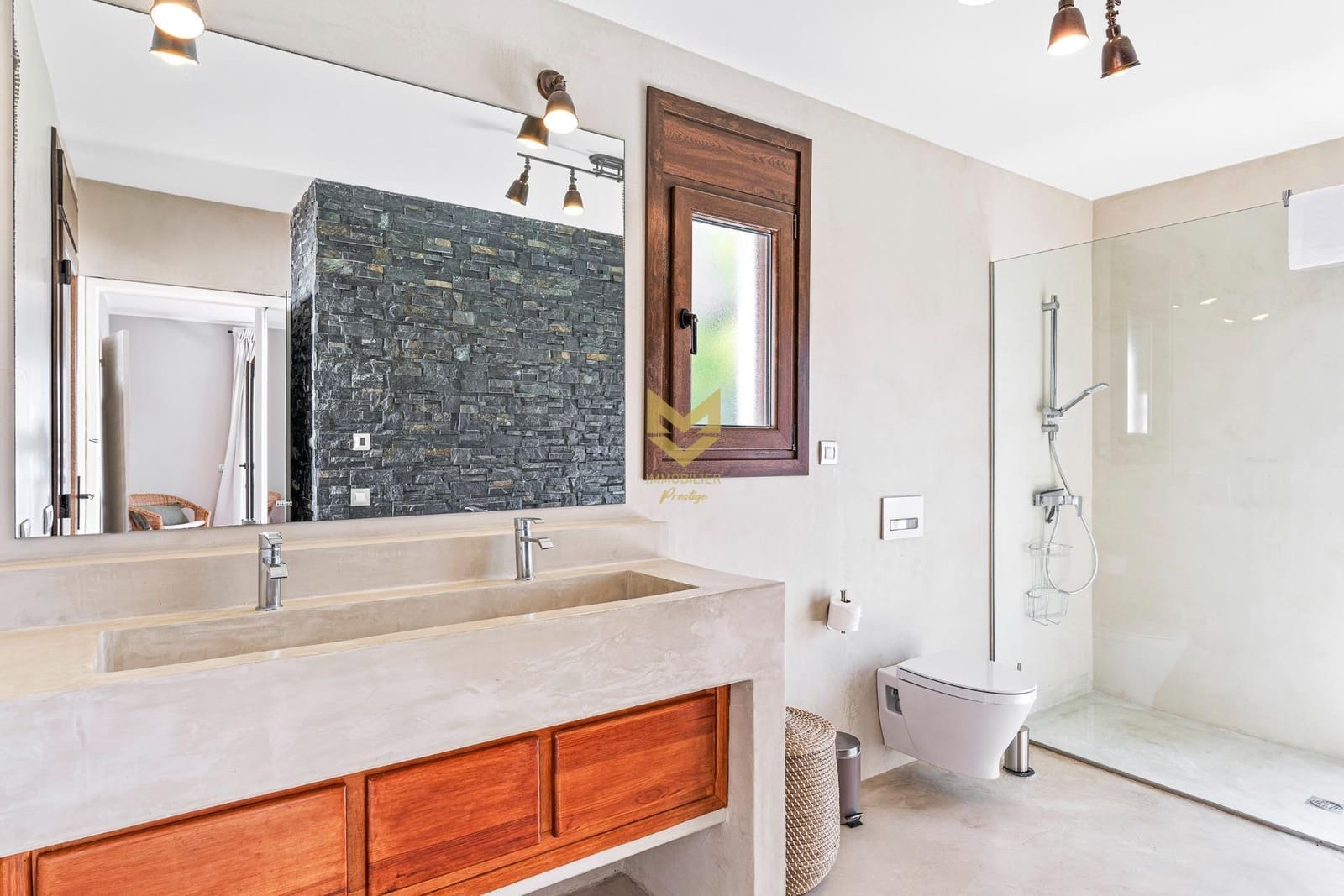 5 makuuhuone Huvila myytävänä paikassa Guia de Isora mukana uima-altaan 
autotalli - 1 175 000 € (Ref: 9632754)