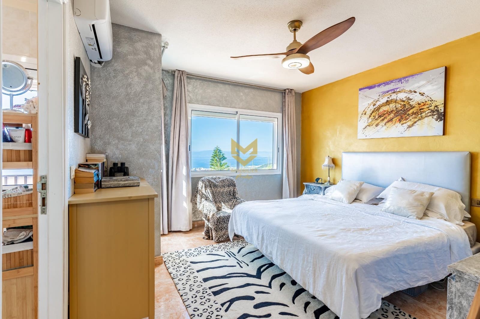 4 sovrum Radhus till salu i Costa Adeje med pool garage - 895 000 € (Ref: 9632755)