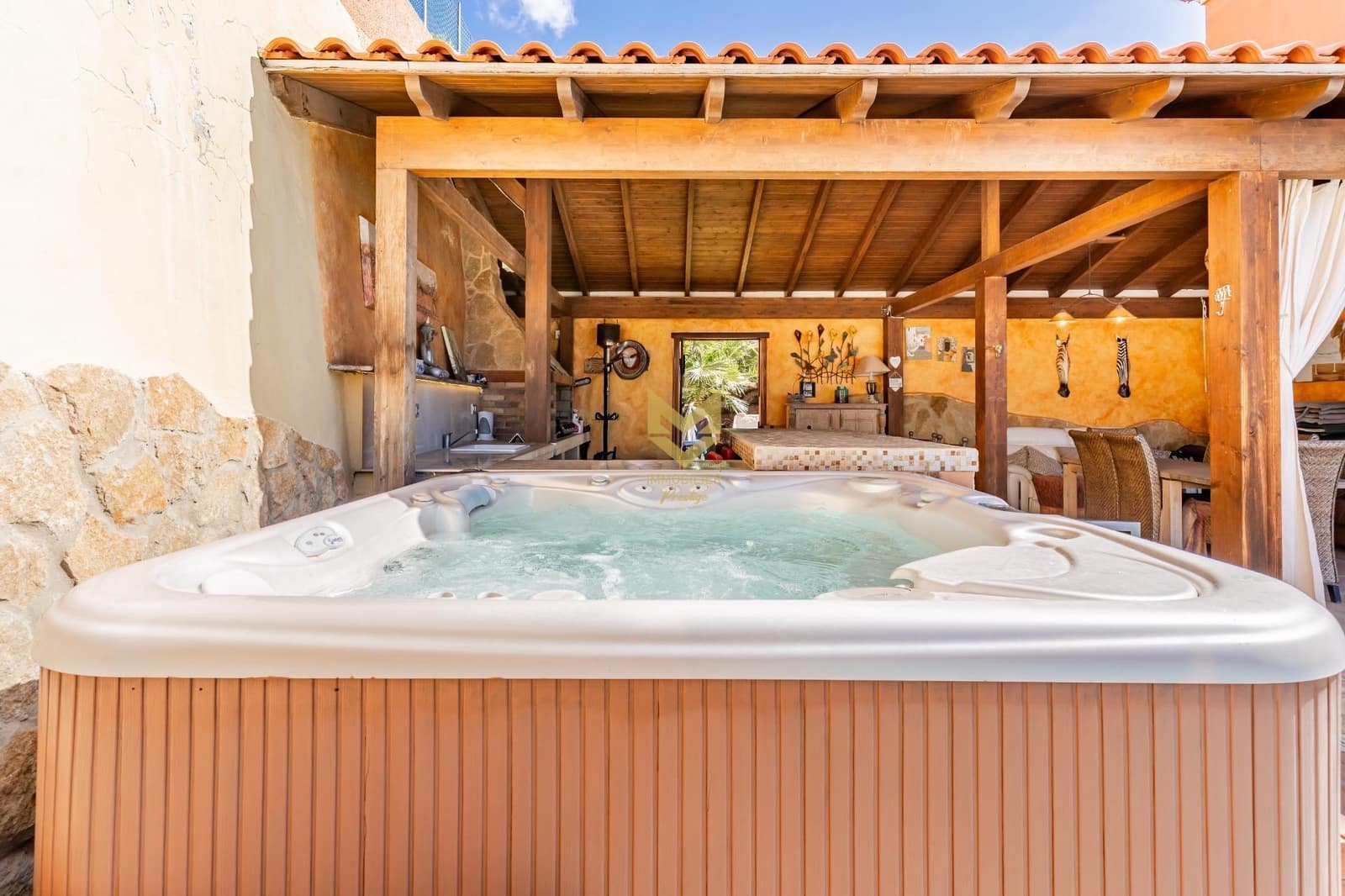 4 sovrum Radhus till salu i Costa Adeje med pool garage - 895 000 € (Ref: 9632755)