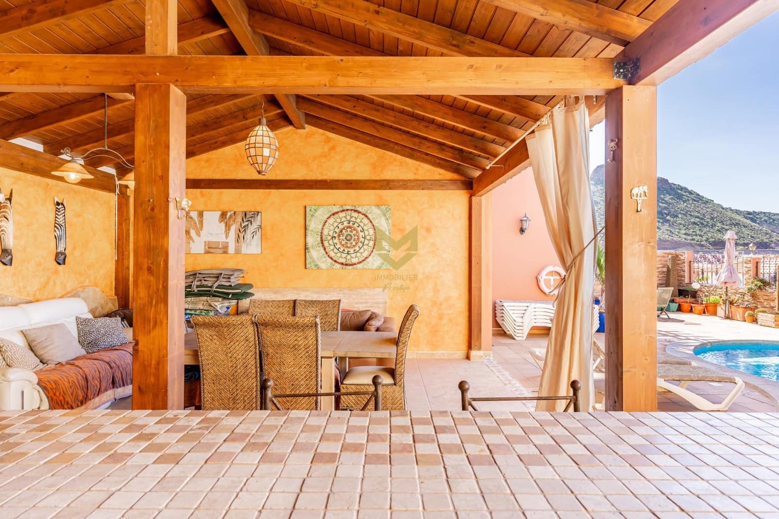 4 sovrum Radhus till salu i Costa Adeje med pool garage - 895 000 € (Ref: 9632755)