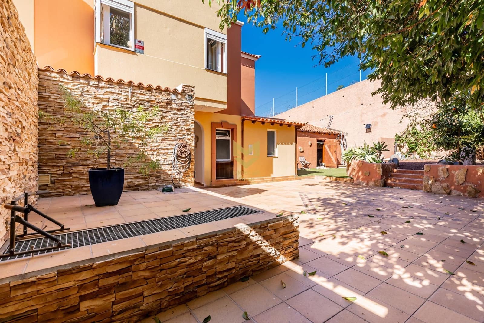 4 sovrum Radhus till salu i Costa Adeje med pool garage - 895 000 € (Ref: 9632755)